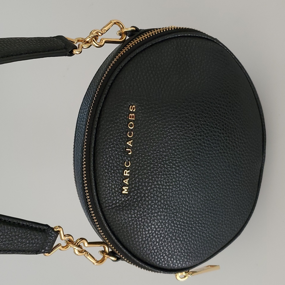 Marc Jacobs The Rewind Leather Crossbody Bag In Black… Gem